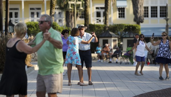 For Seniors in Florida’s Villages, Coronavirus Dangers Stack Up
