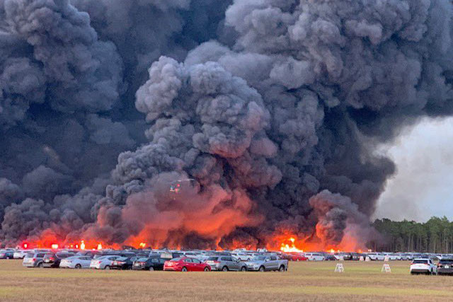 Massive fire near Florida airport burns more than 3,500 rental cars