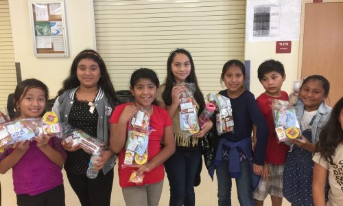 BIB-children-holding-food