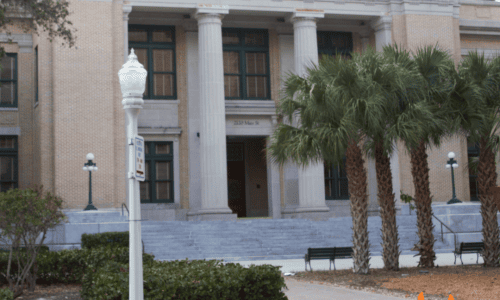 courthouse-elcn